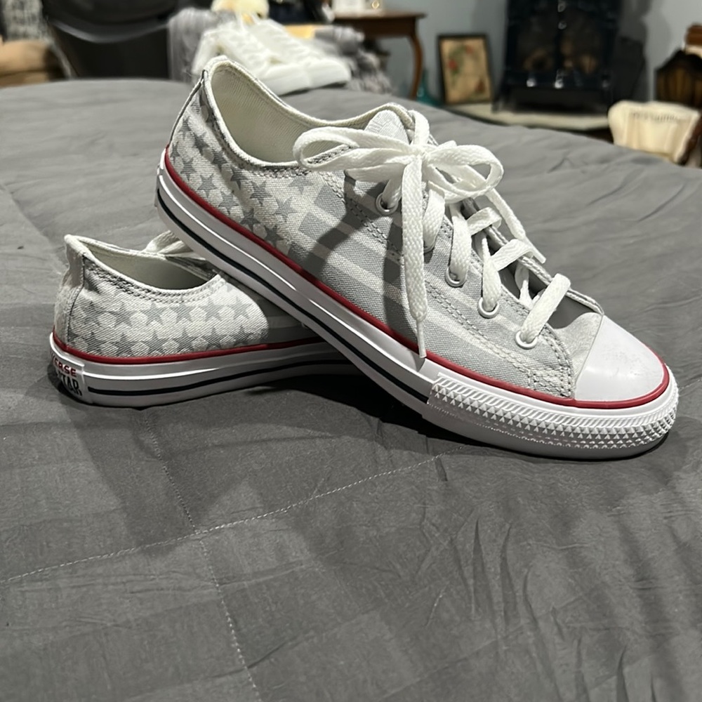 American flag Converse! 🇺🇸
